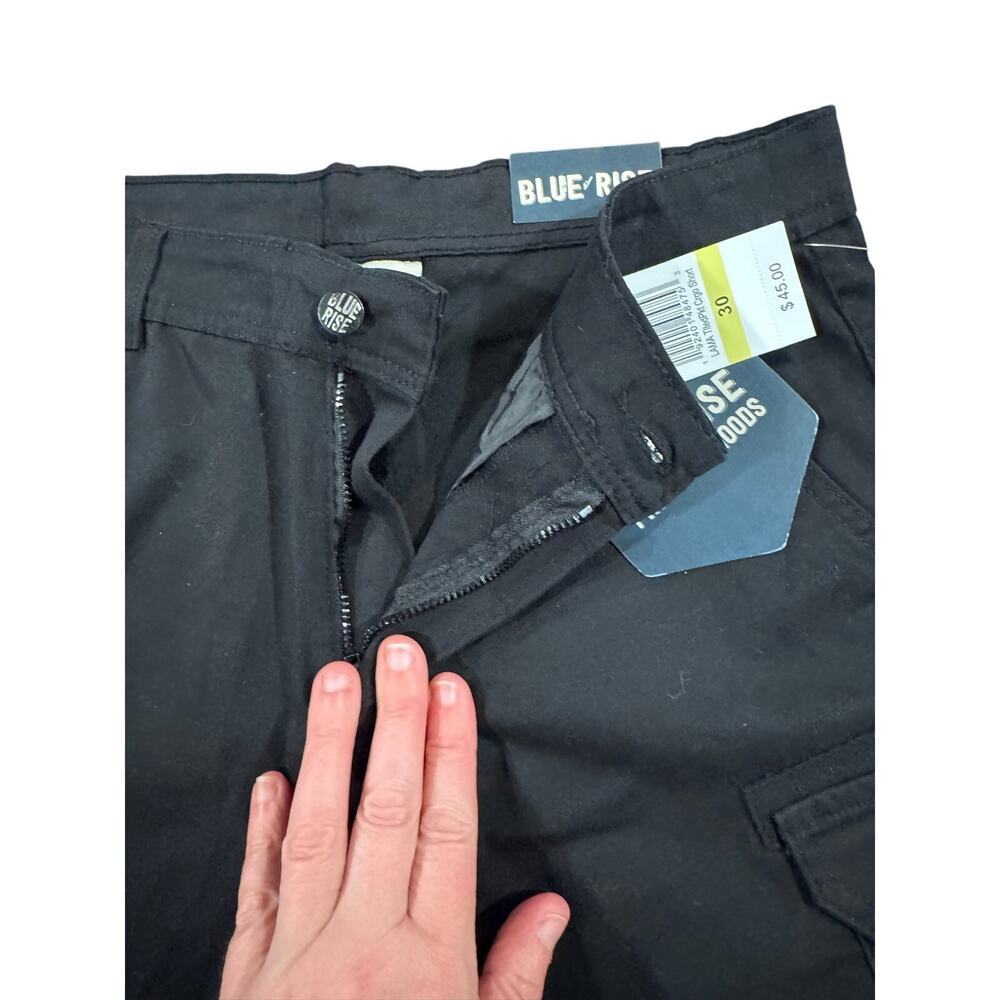 Blue Rise Men’s Black Cargo Shorts Size 30 NWT Stretch Casual Utility - Picture 6 of 8